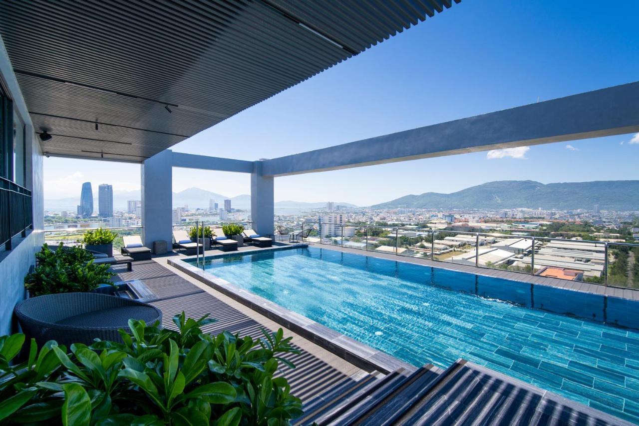 โรงแรมลุกซ์เทอรี ดานัง ภายนอก รูปภาพ